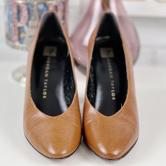 Morgan Taylor Leather Heels Size 7.5M - Picture 2 of 12